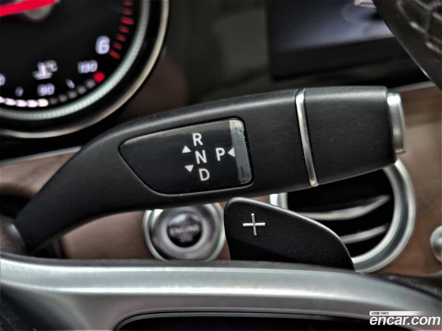 E-Class Mercedes-Benz 2019.8-INNER-009