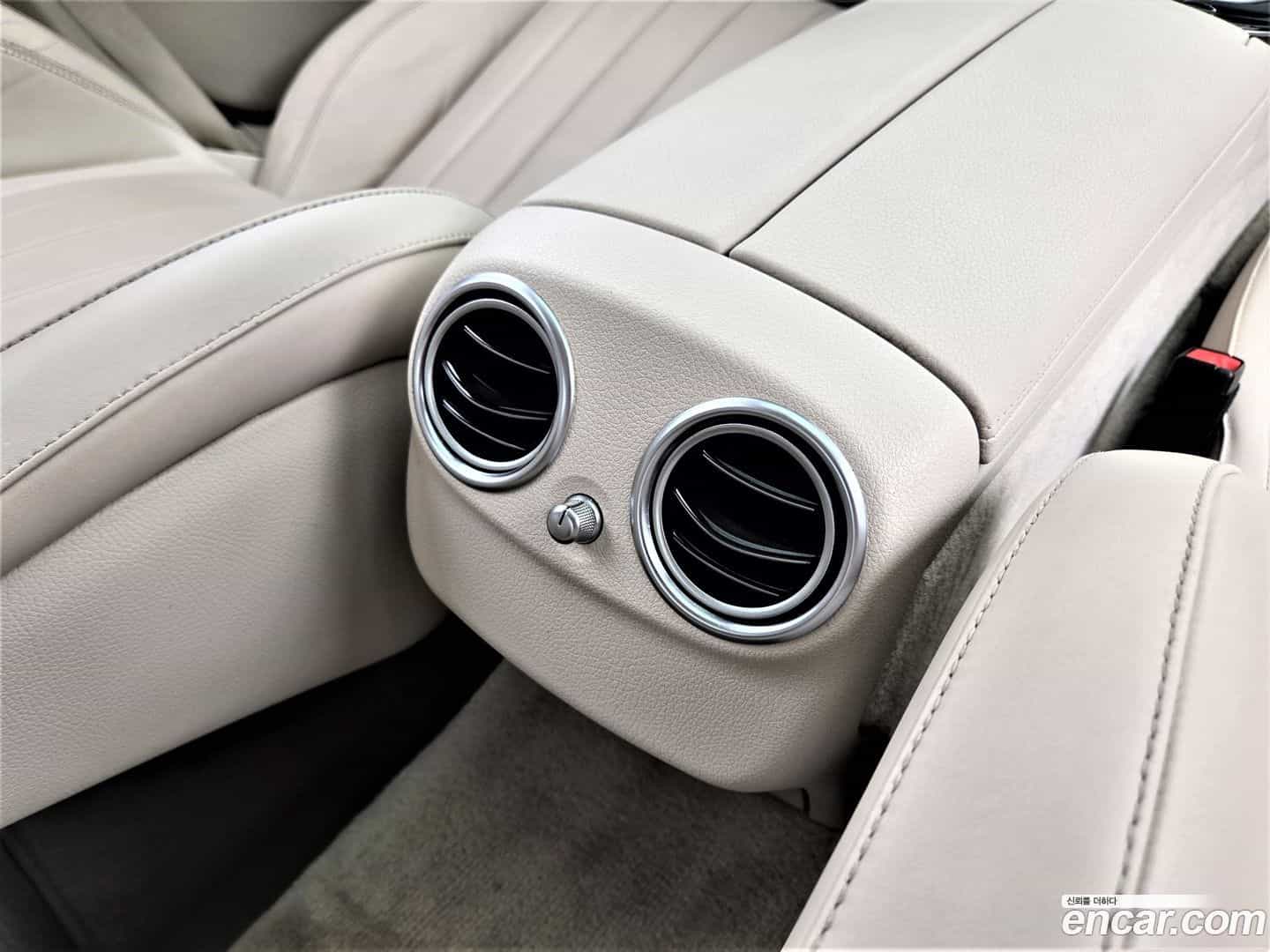E-Class Mercedes-Benz 2019.8-OPTION-020