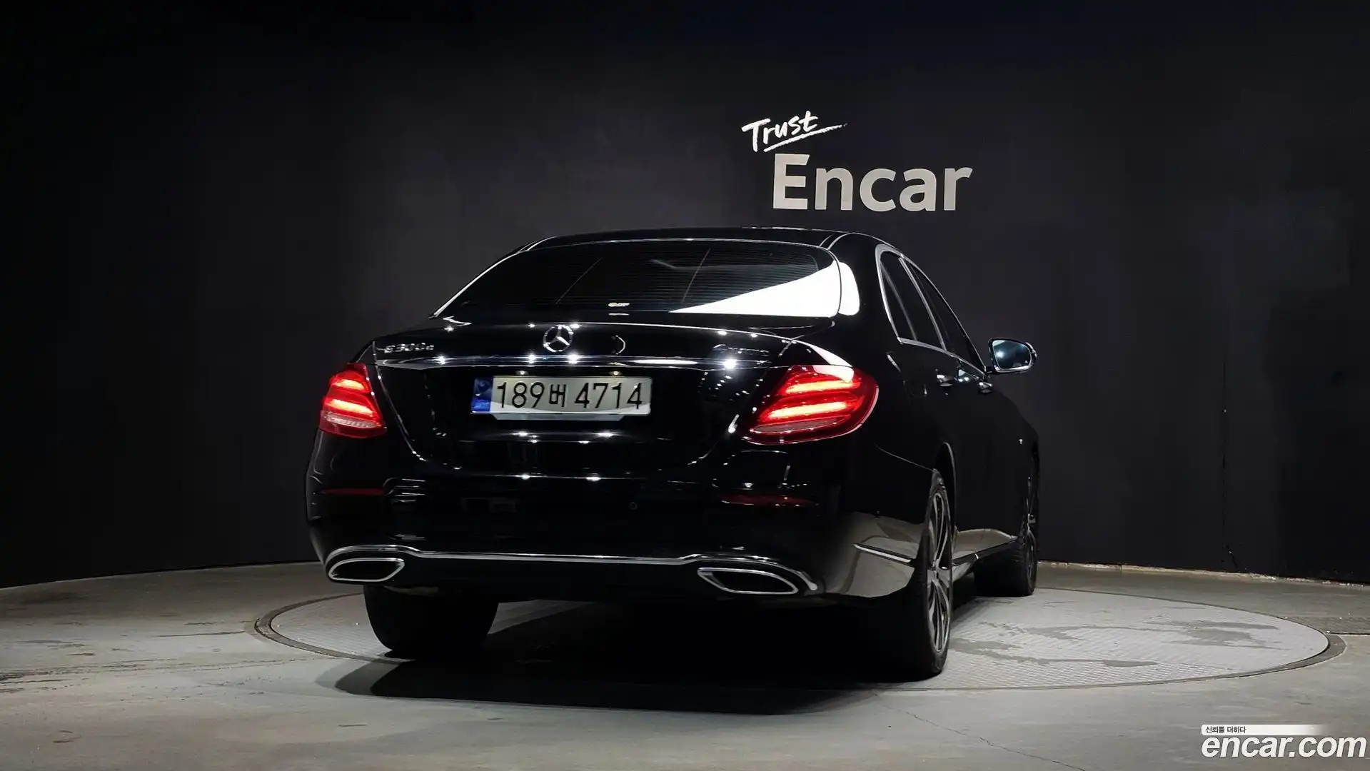 E-Class Mercedes-Benz 2020.11-OUTER-004