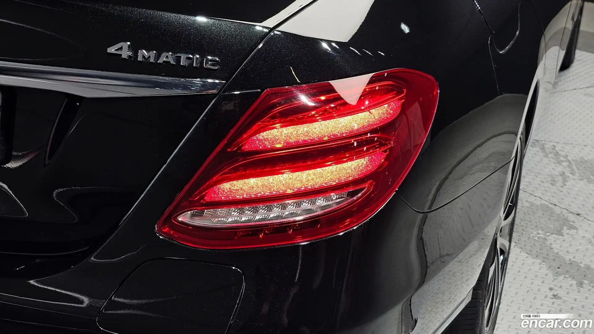 E-Class Mercedes-Benz 2020.11-OUTER-033