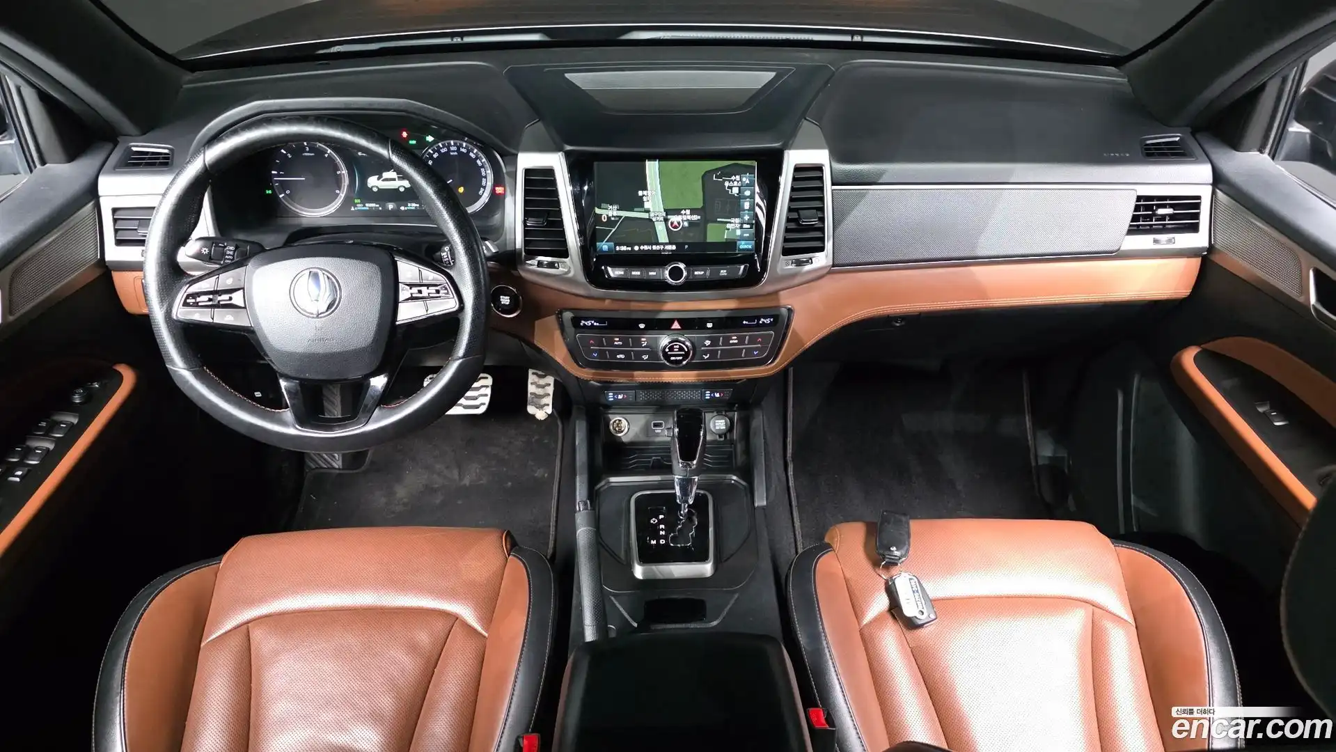 Rexton KG Mobility 2018.2-INNER-007