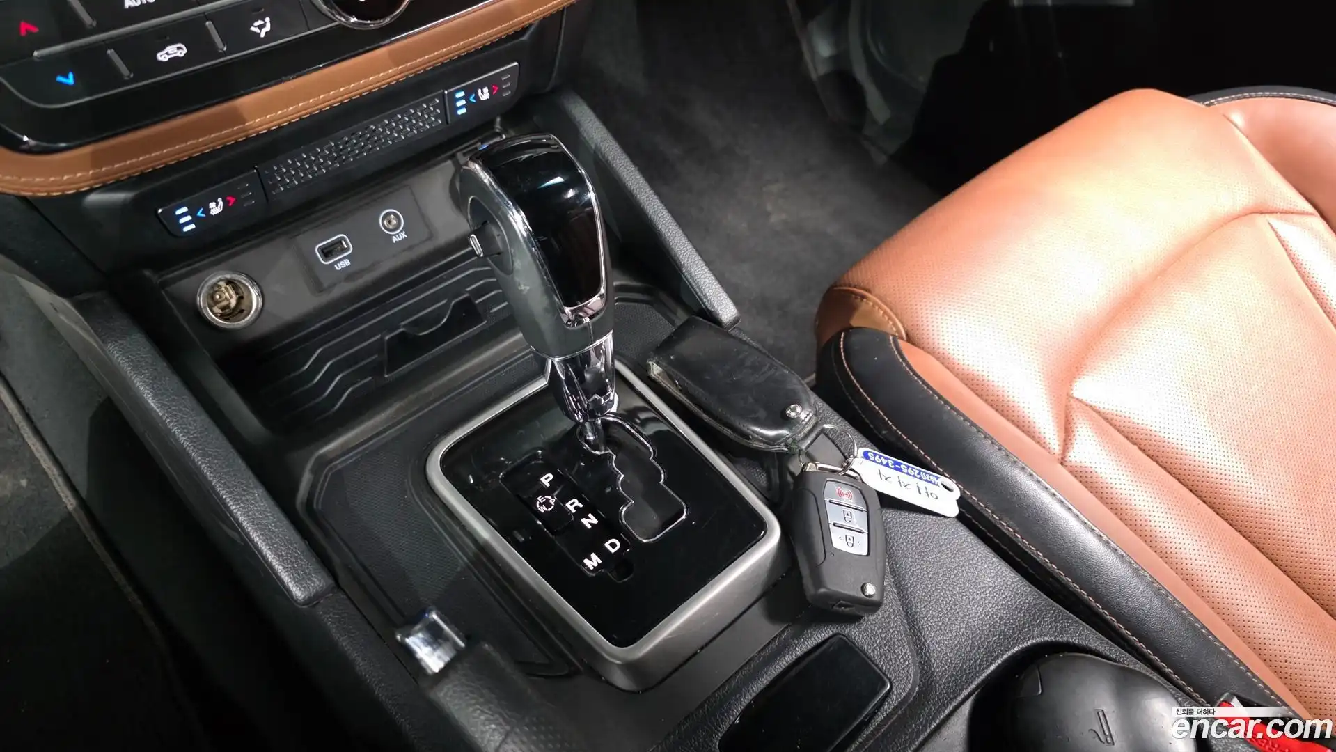 Rexton KG Mobility 2018.2-INNER-009