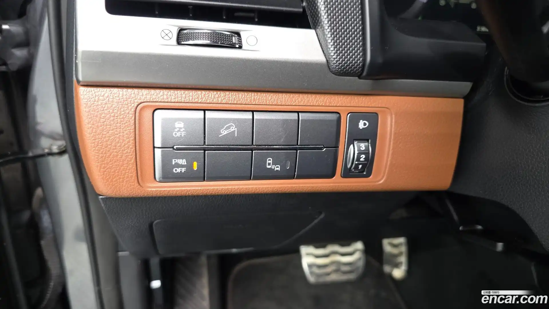 Rexton KG Mobility 2018.2-OPTION-024