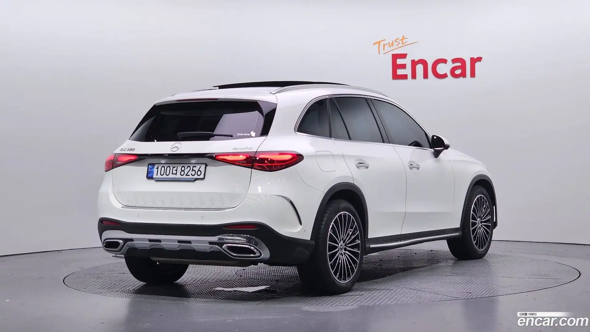 GLC-Class Mercedes-Benz 2024.2-OUTER-002