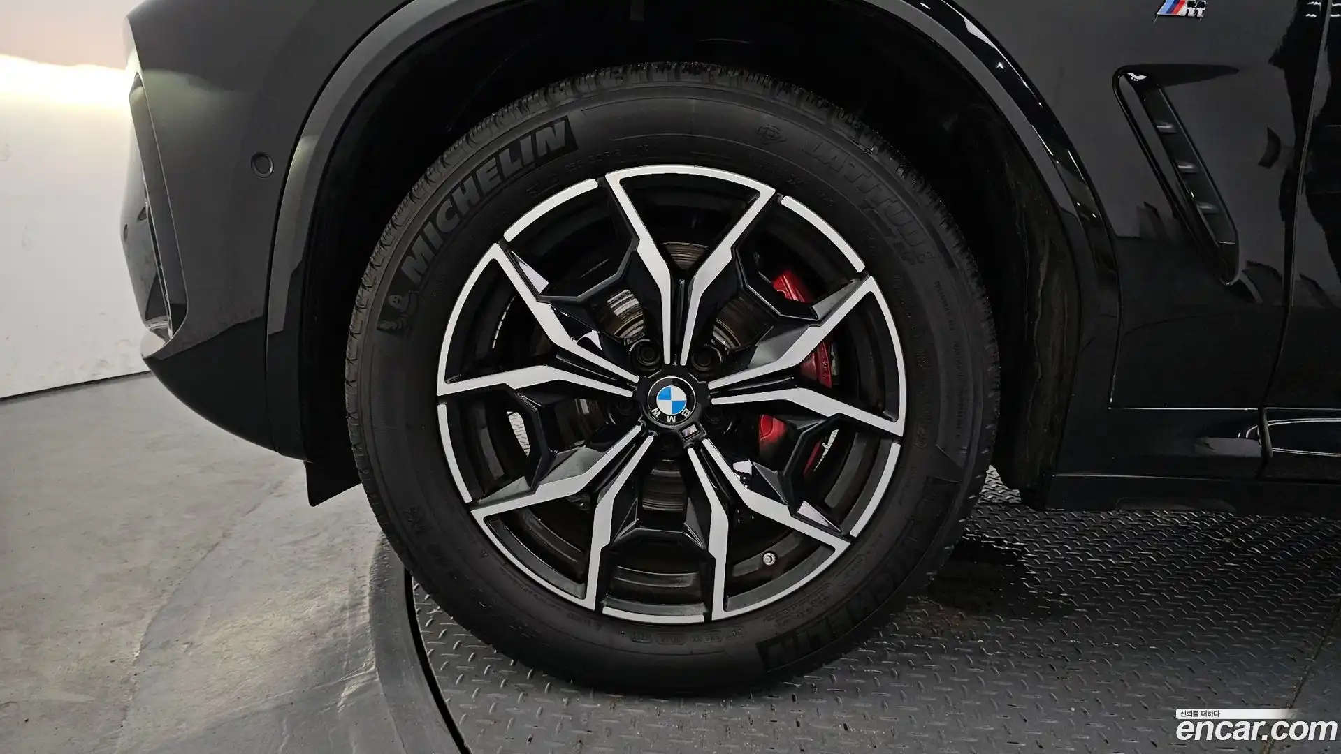 X4 BMW 2022.9-OUTER-005