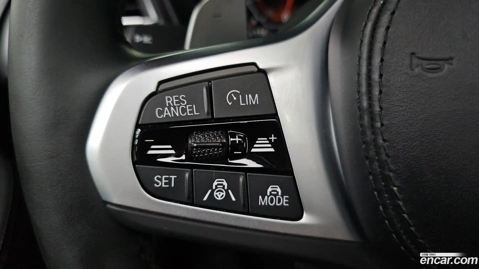 X4 BMW 2022.9-OPTION-023