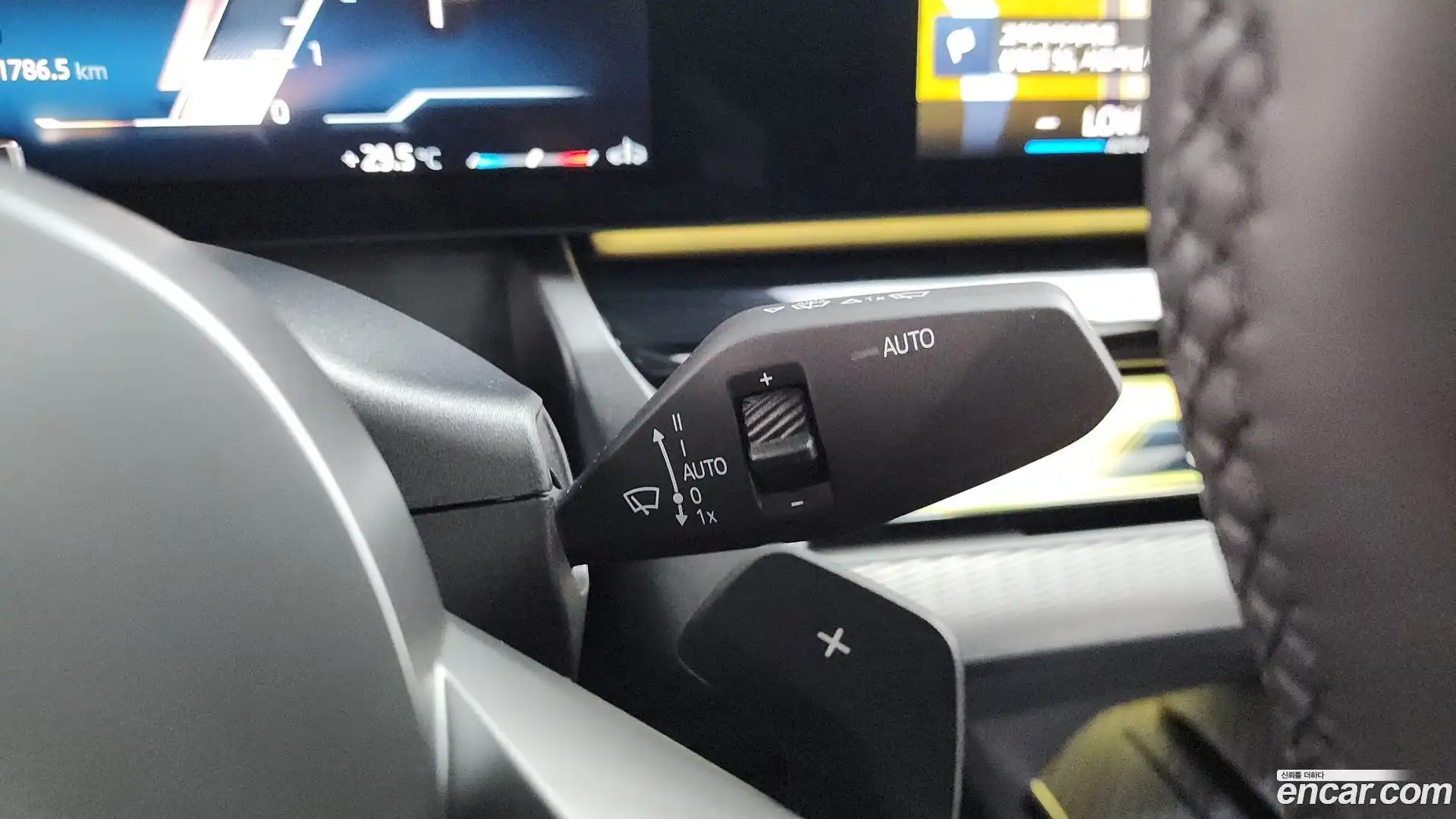 5-Series BMW 2025.0-OPTION-042