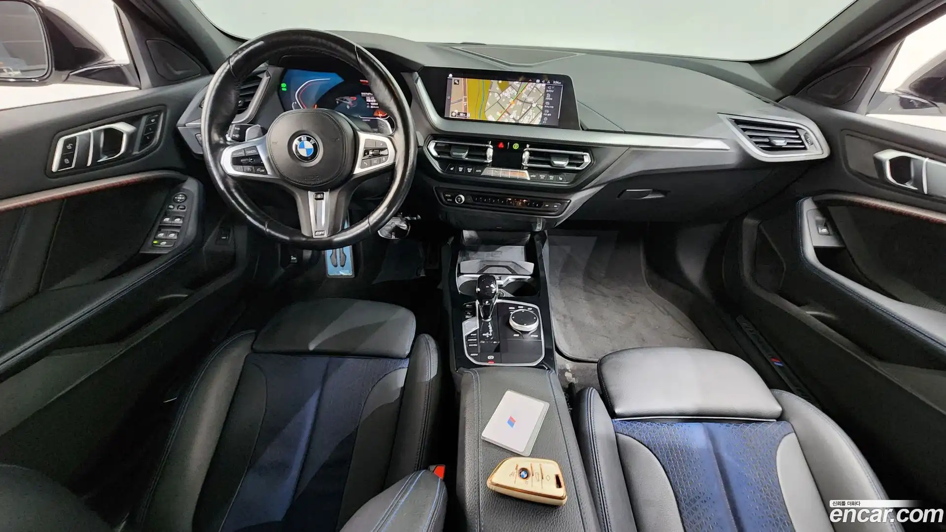 1-Series BMW 2023.5-INNER-007