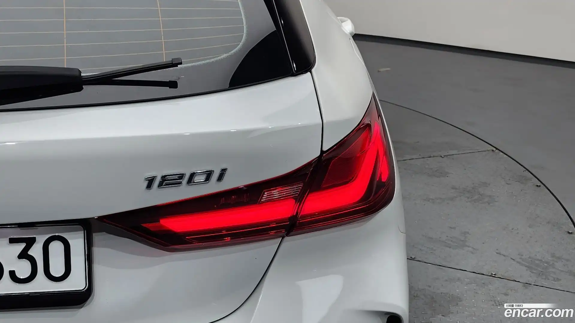 1-Series BMW 2023.5-OUTER-033