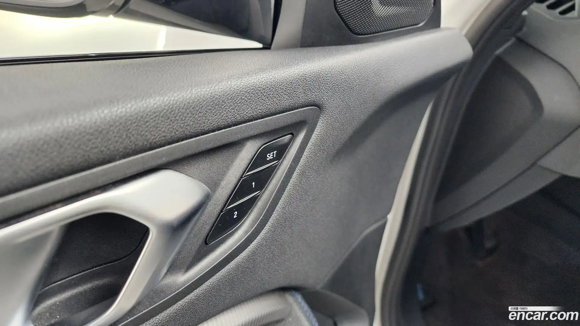 1-Series BMW 2023.5-OPTION-047