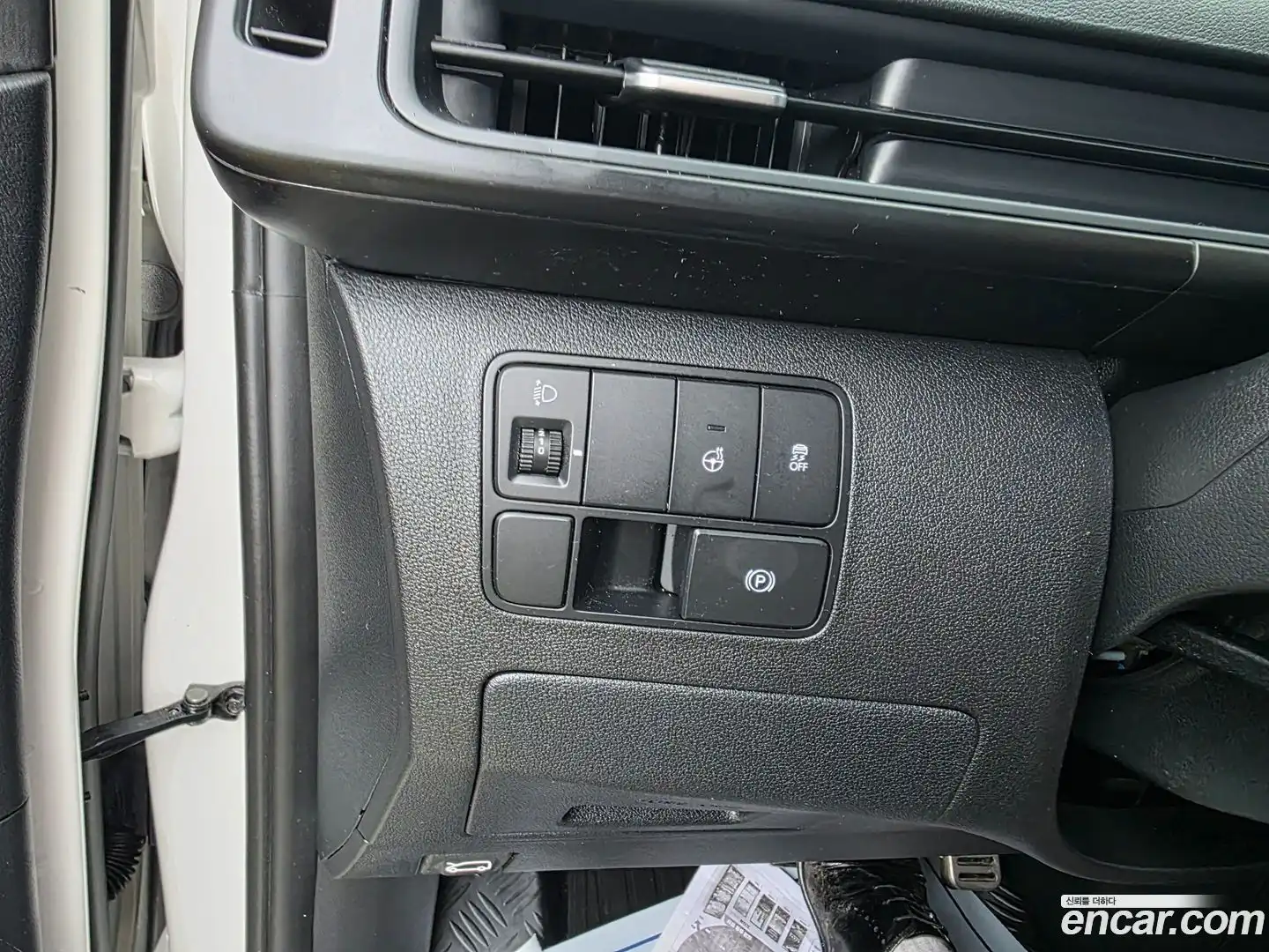 Staria Hyundai 2025.5-OPTION-020
