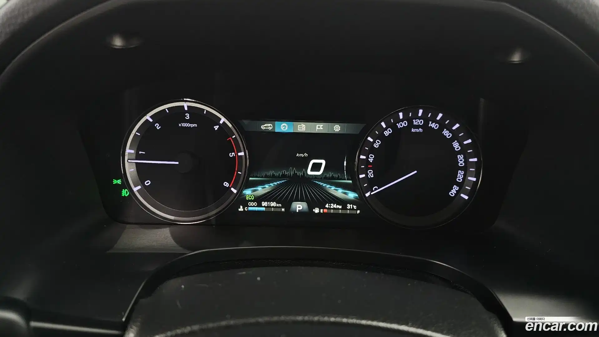 Rexton KG Mobility 2020.0-INNER-008