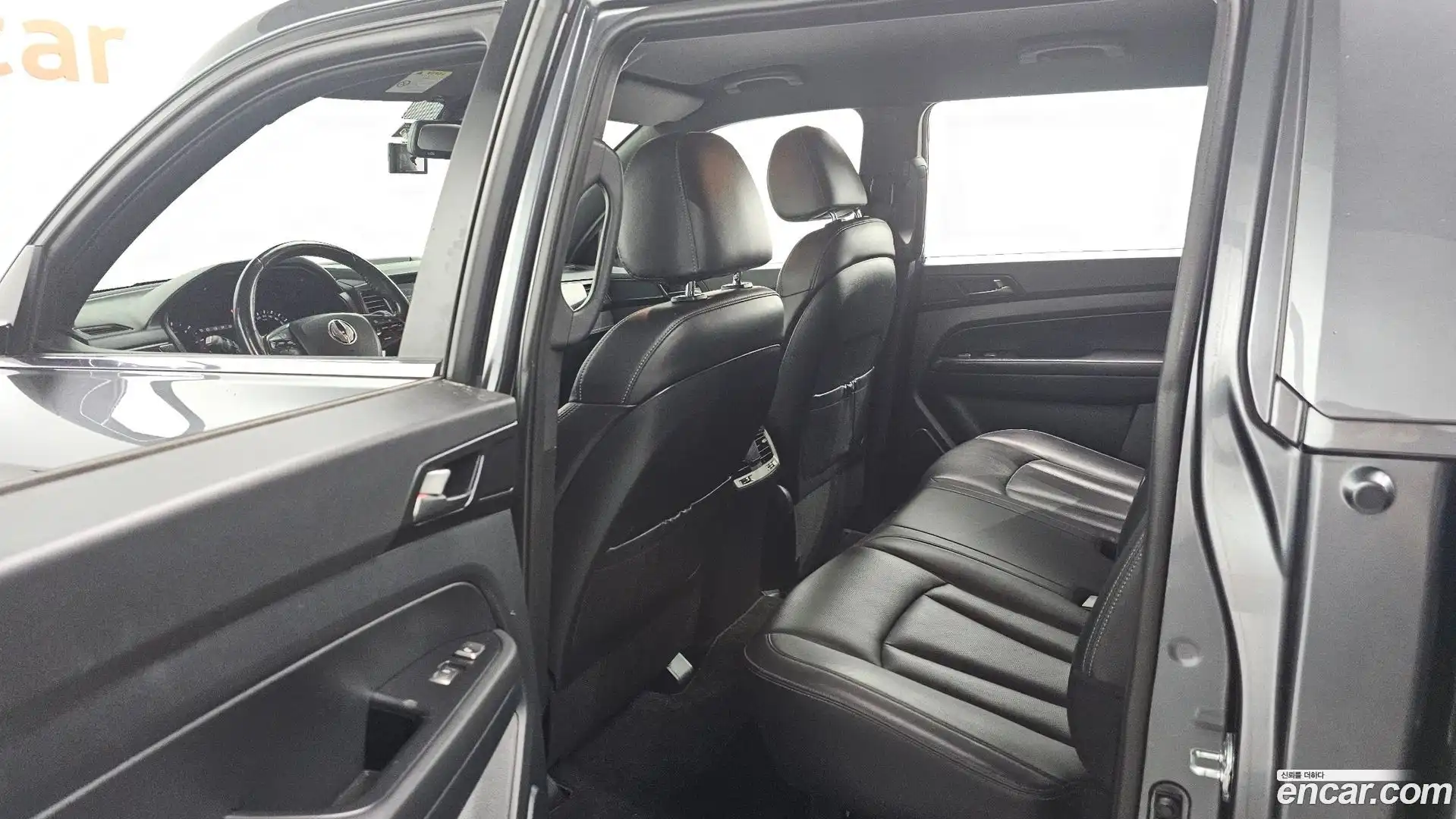 Rexton KG Mobility 2020.0-OPTION-015