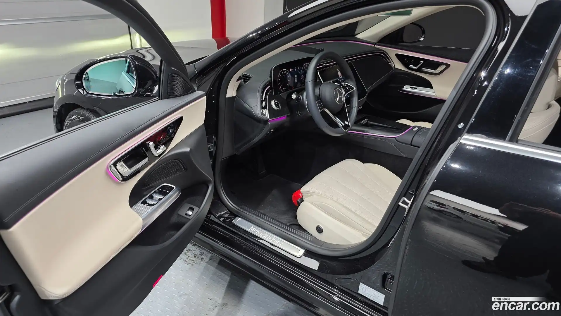 E-Class Mercedes-Benz 2025.5-INNER-010