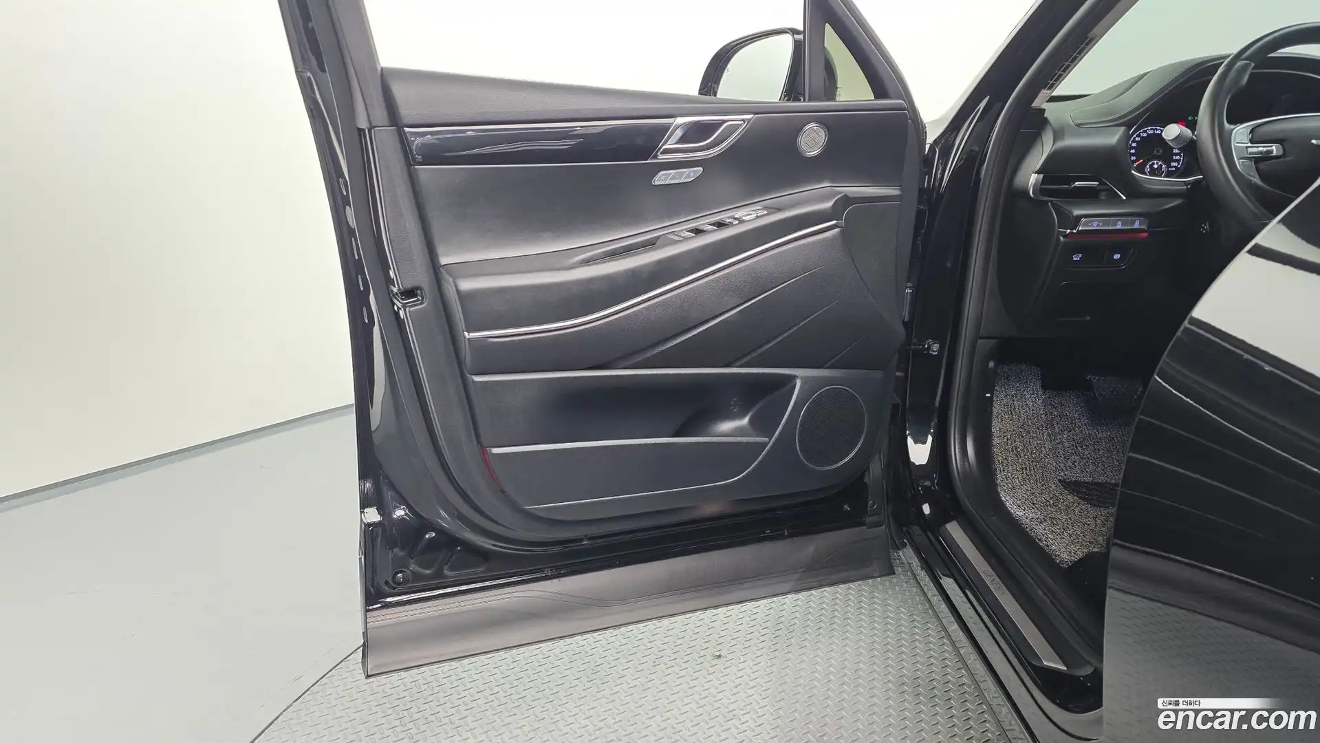 GV80 Genesis 2023.3-INNER-034