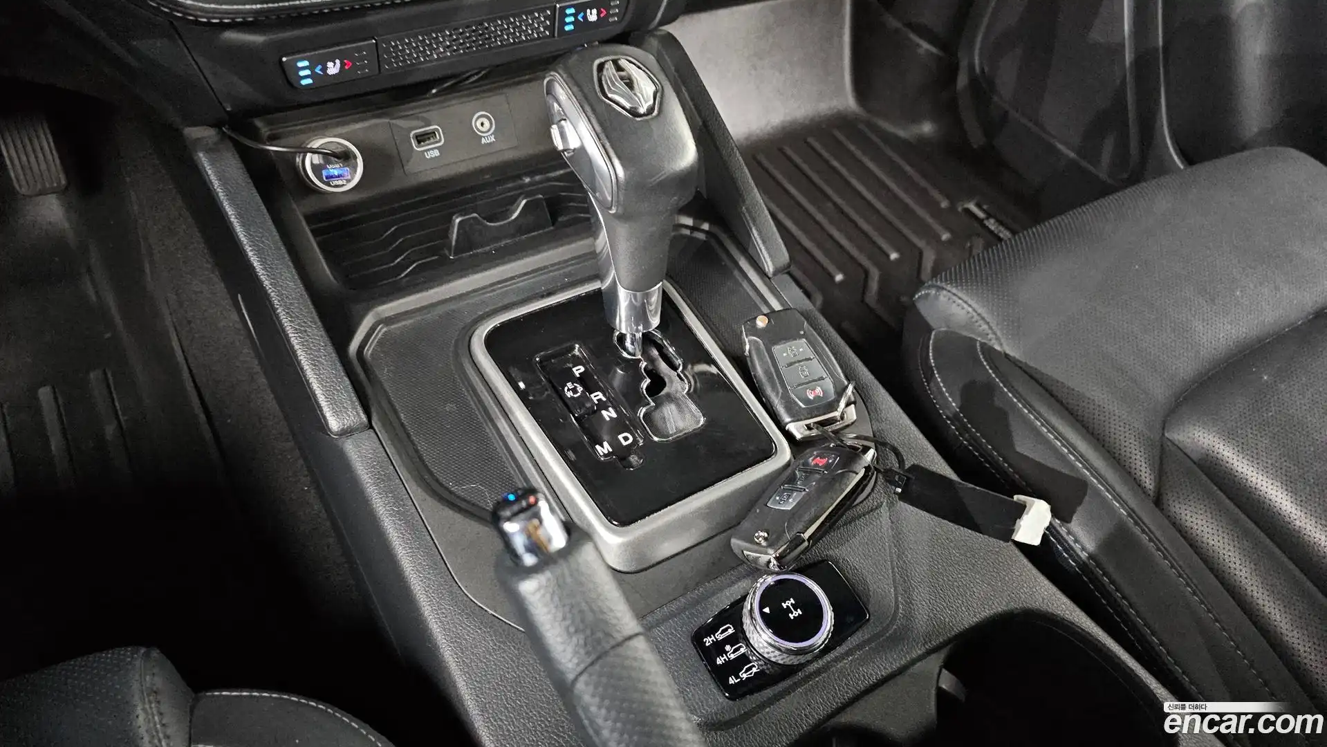 Rexton KG Mobility 2019.5-INNER-009