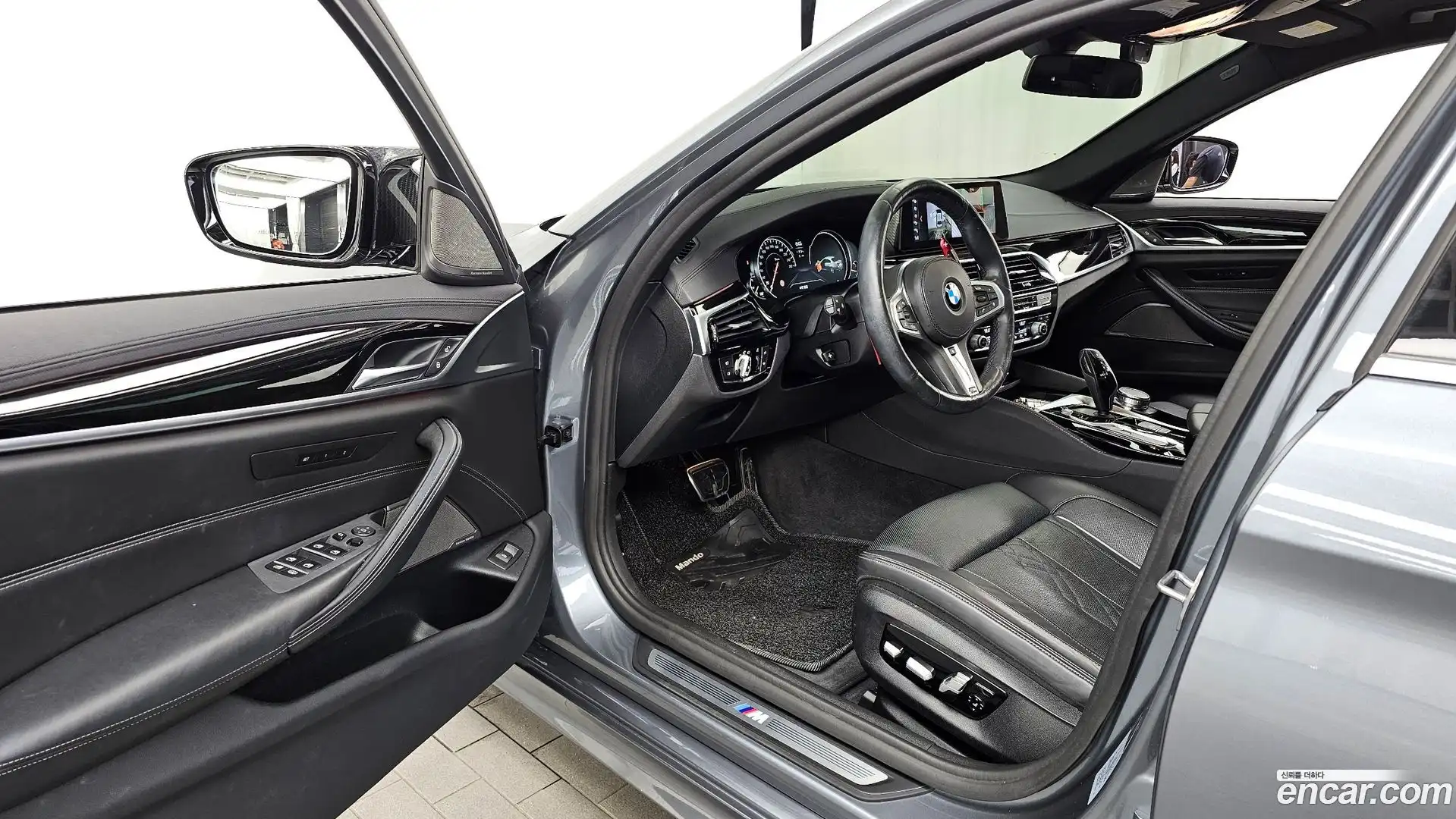 5-Series BMW 2018.11-INNER-010