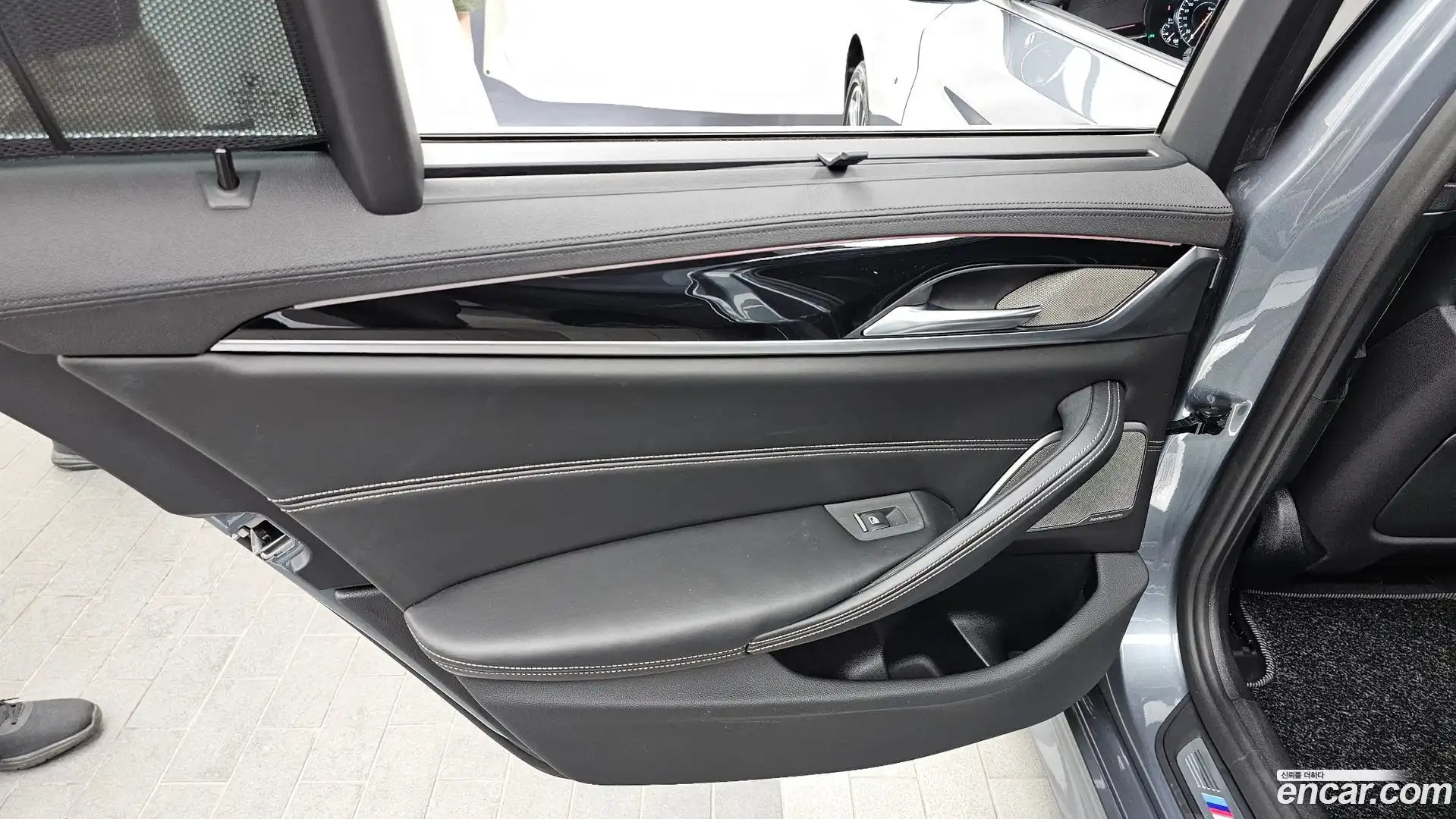 5-Series BMW 2018.11-INNER-035