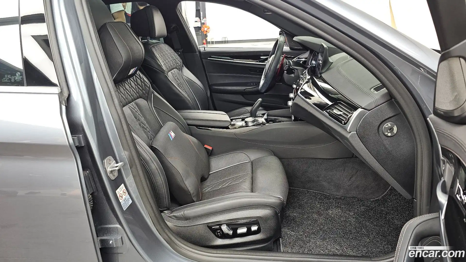 5-Series BMW 2018.11-INNER-036