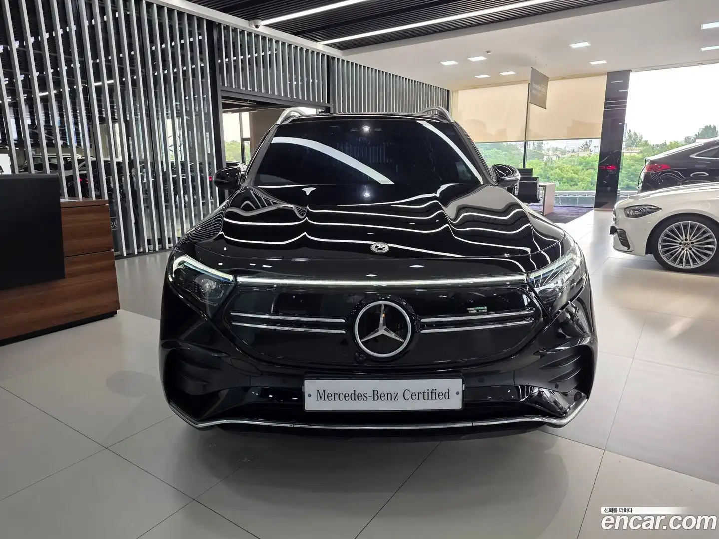 EQB Mercedes-Benz 2023.11-OUTER-003