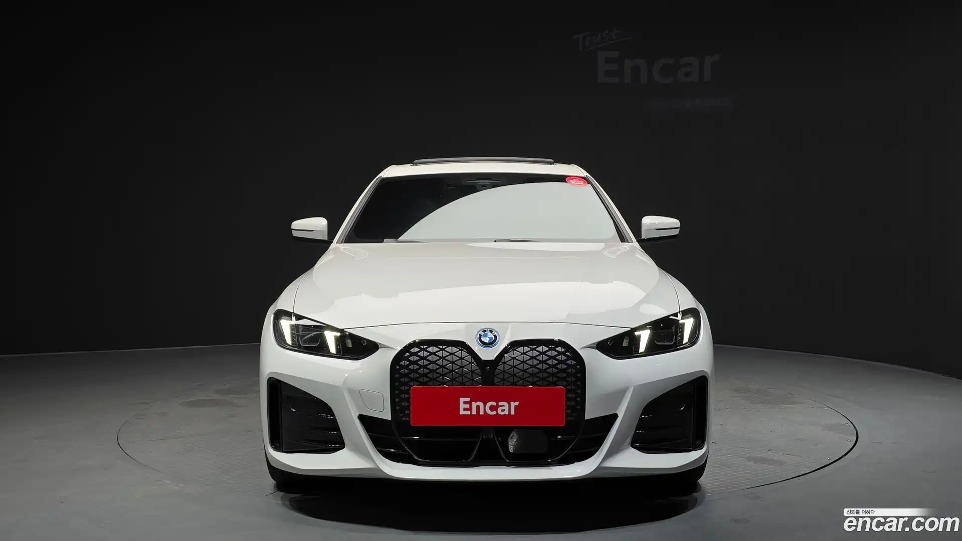 i4 BMW 2025.9-OUTER-003