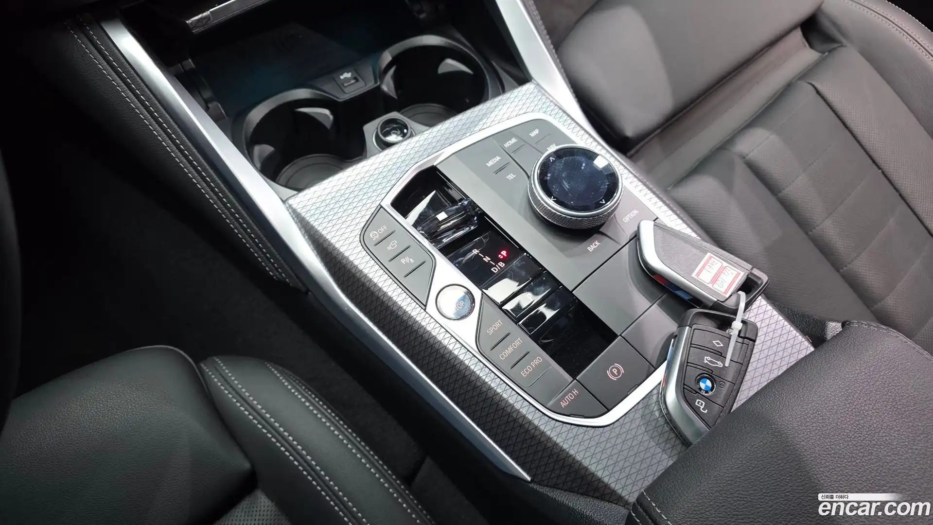 i4 BMW 2025.9-INNER-009