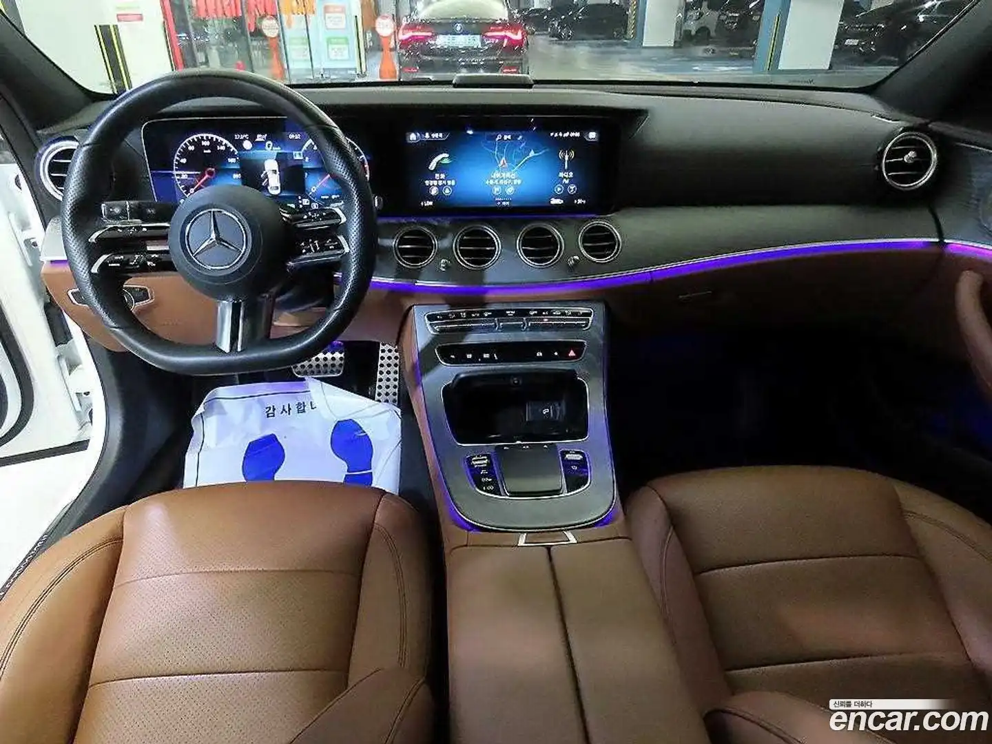 E-Class Mercedes-Benz 2021.3-INNER-010