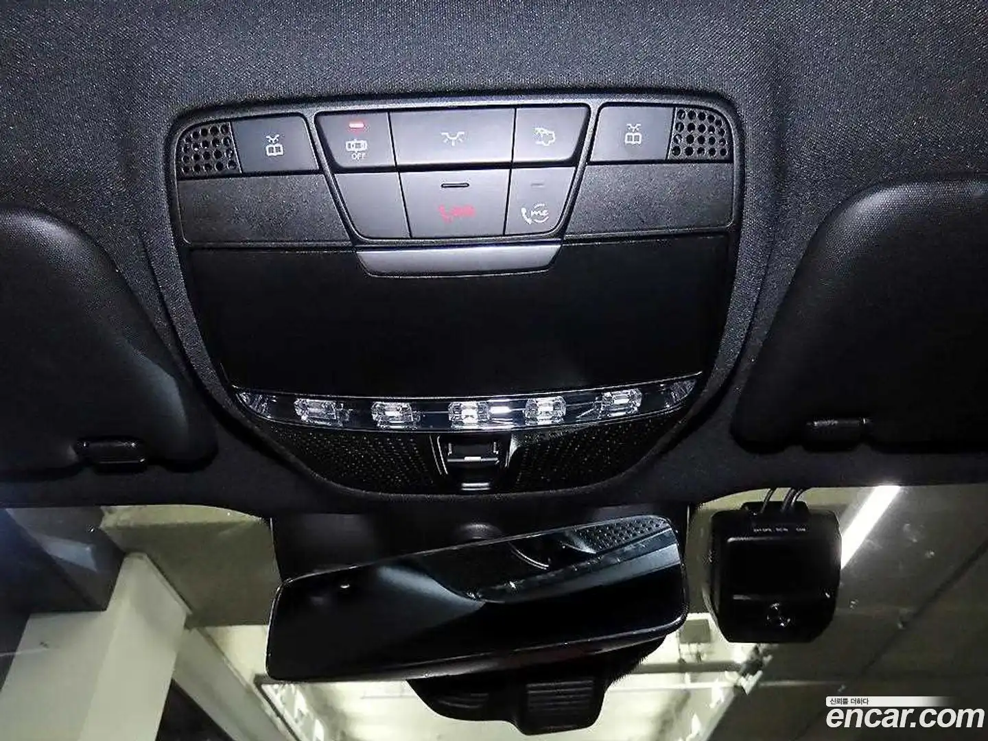 E-Class Mercedes-Benz 2021.3-OPTION-017