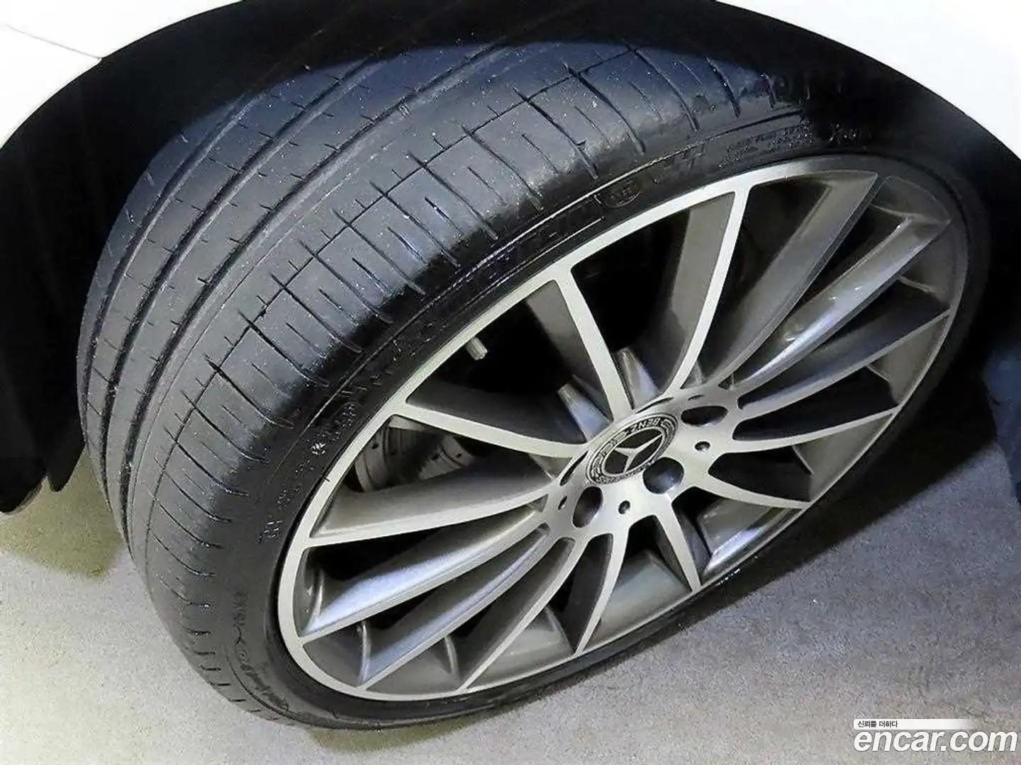 E-Class Mercedes-Benz 2021.3-OPTION-024
