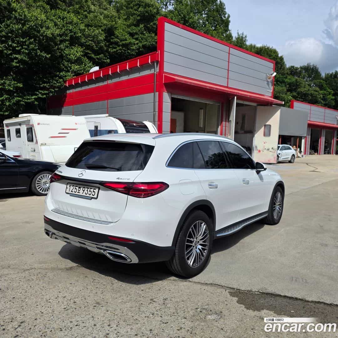 GLC-Class Mercedes-Benz 2024.4-OUTER-006