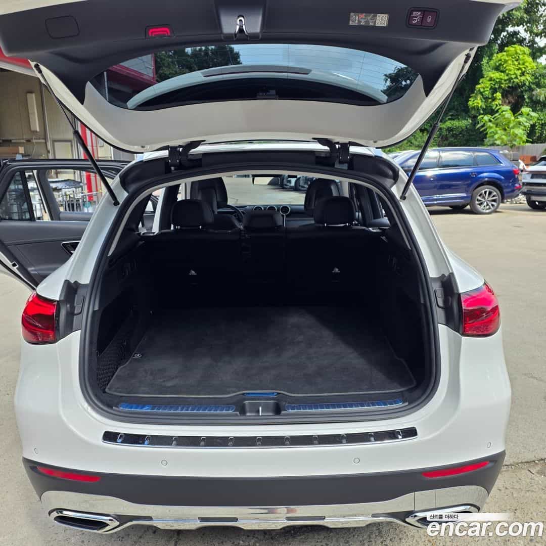 GLC-Class Mercedes-Benz 2024.4-OPTION-019