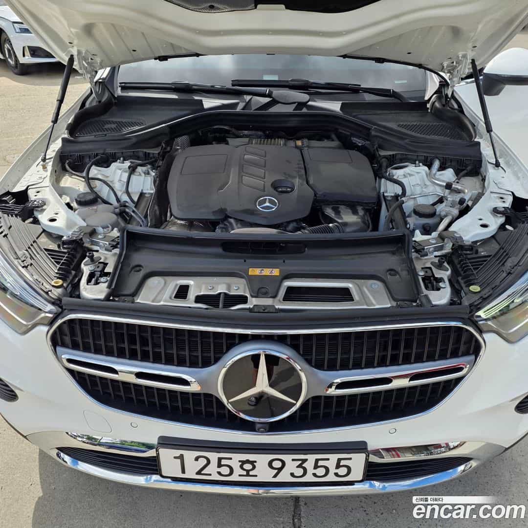 GLC-Class Mercedes-Benz 2024.4-OPTION-024