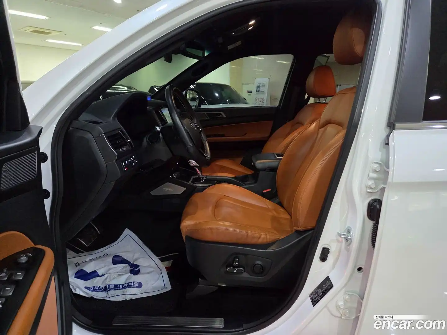 Rexton KG Mobility 2022.1-OUTER-006