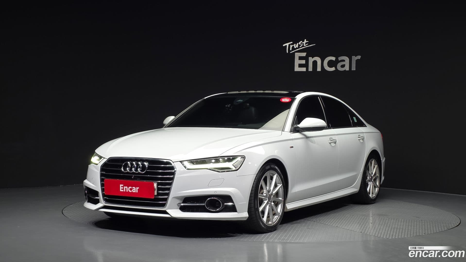 Main__Slider__Photo:A6 Audi 2015.7-0