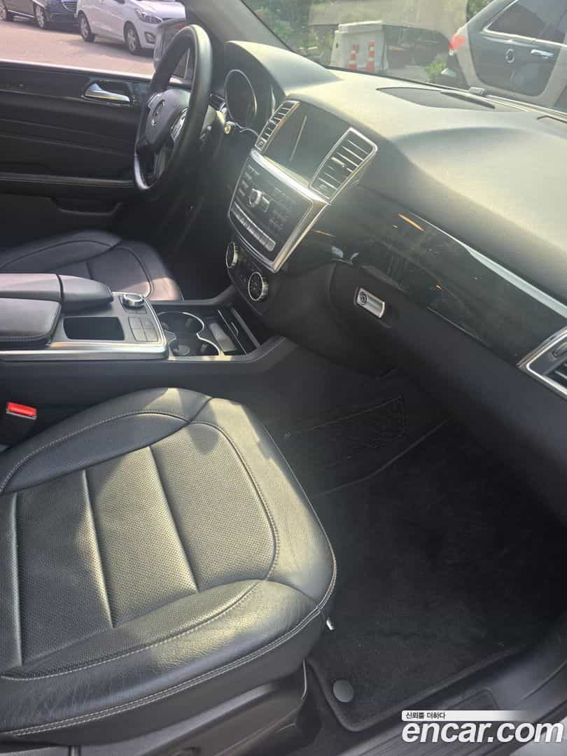 M-class Mercedes-Benz 2014.4-OPTION-019