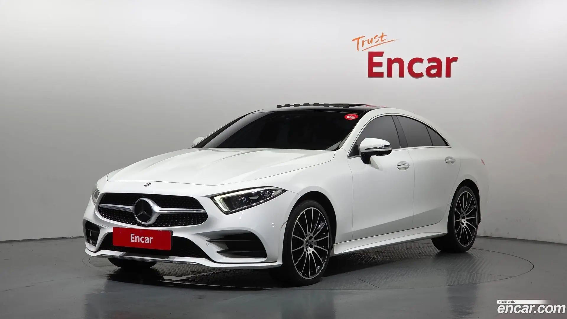 Main__Slider__Photo:CLS-Class Mercedes-Benz 2021.3-0