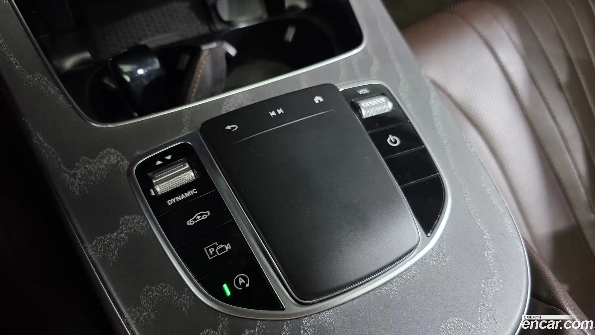 CLS-Class Mercedes-Benz 2021.3-OPTION-040