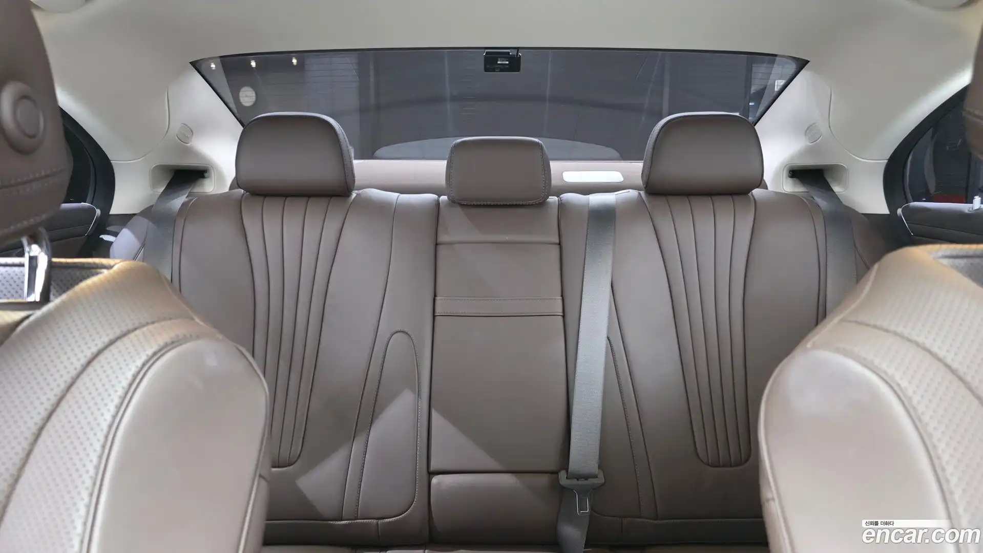 CLS-Class Mercedes-Benz 2021.3-OPTION-045