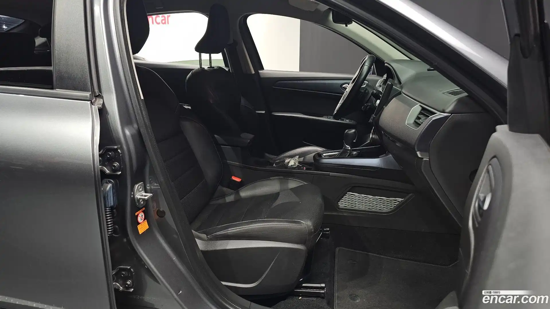 XM3 Renault Korea 2021.4-INNER-010