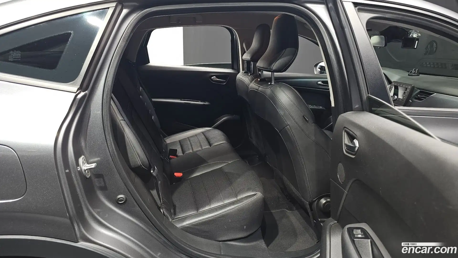 XM3 Renault Korea 2021.4-INNER-036