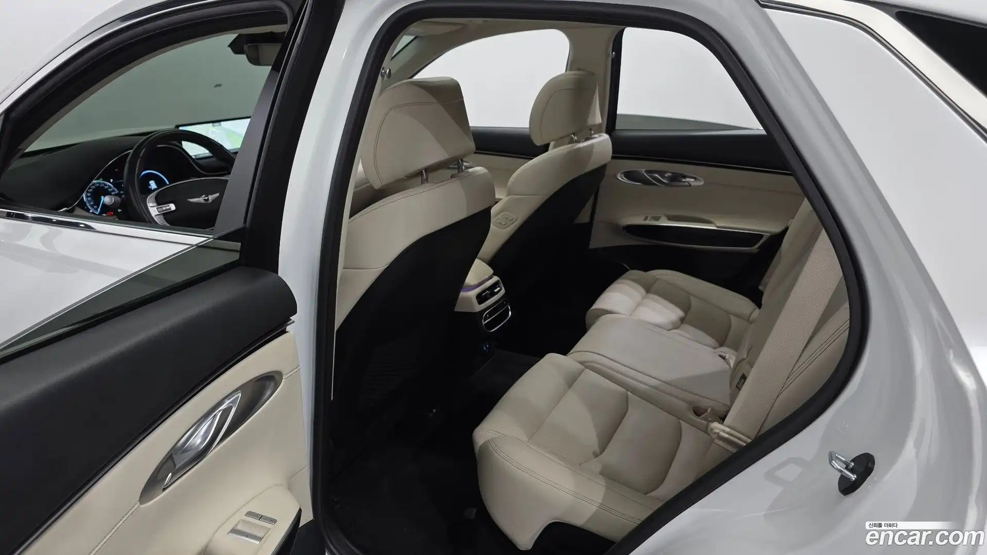 GV70 Genesis 2022.3-INNER-036