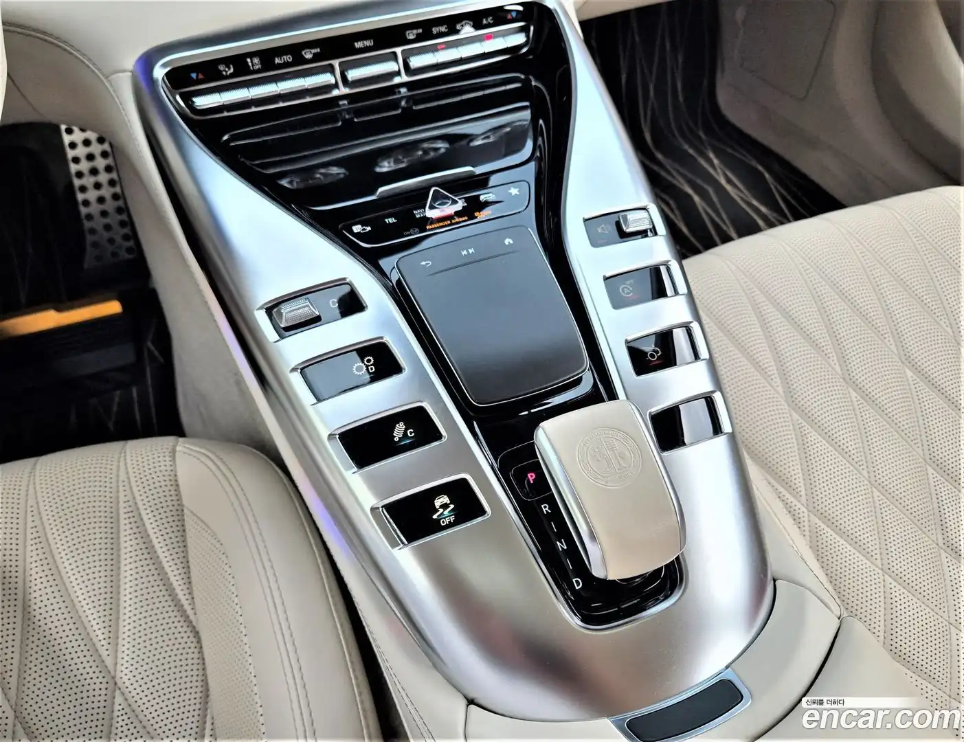 AMG GT Mercedes-Benz 2021.5-INNER-009
