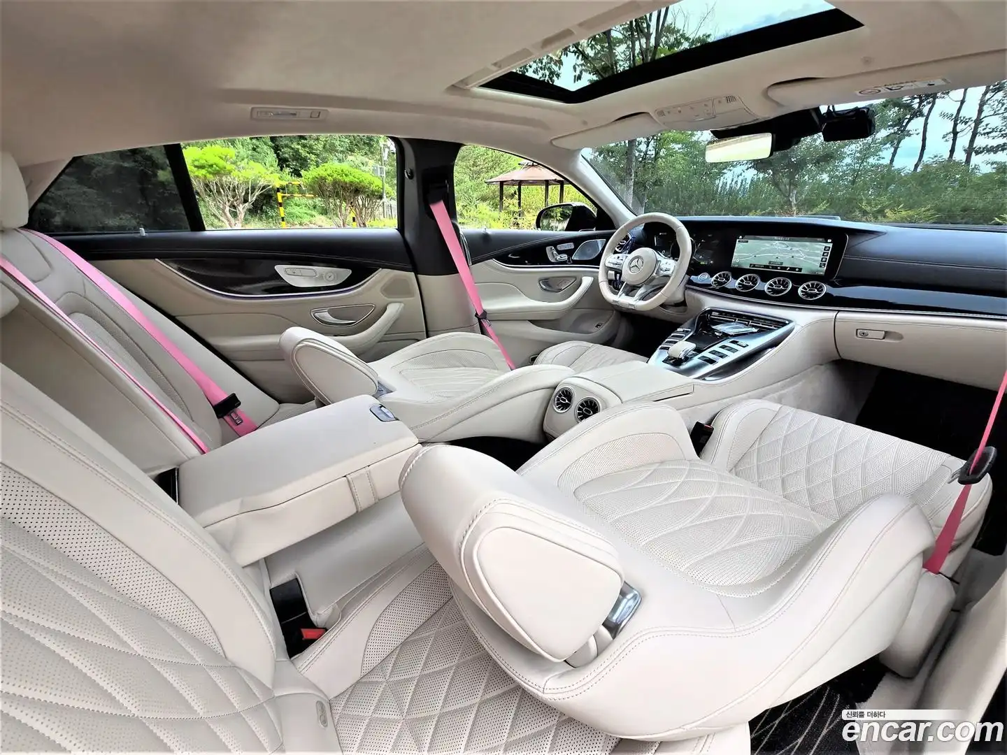 AMG GT Mercedes-Benz 2021.5-INNER-010