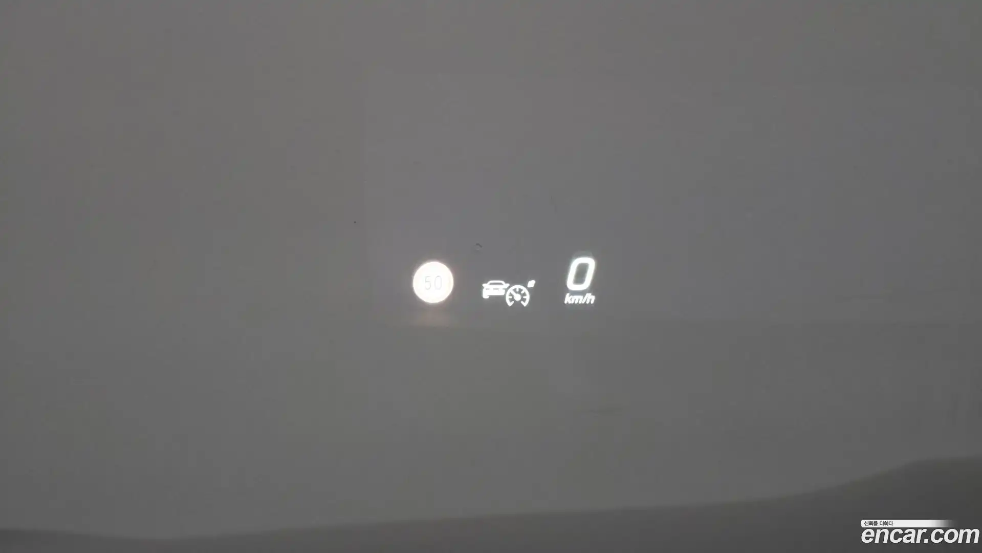 GLC-Class Mercedes-Benz 2025.8-OPTION-021