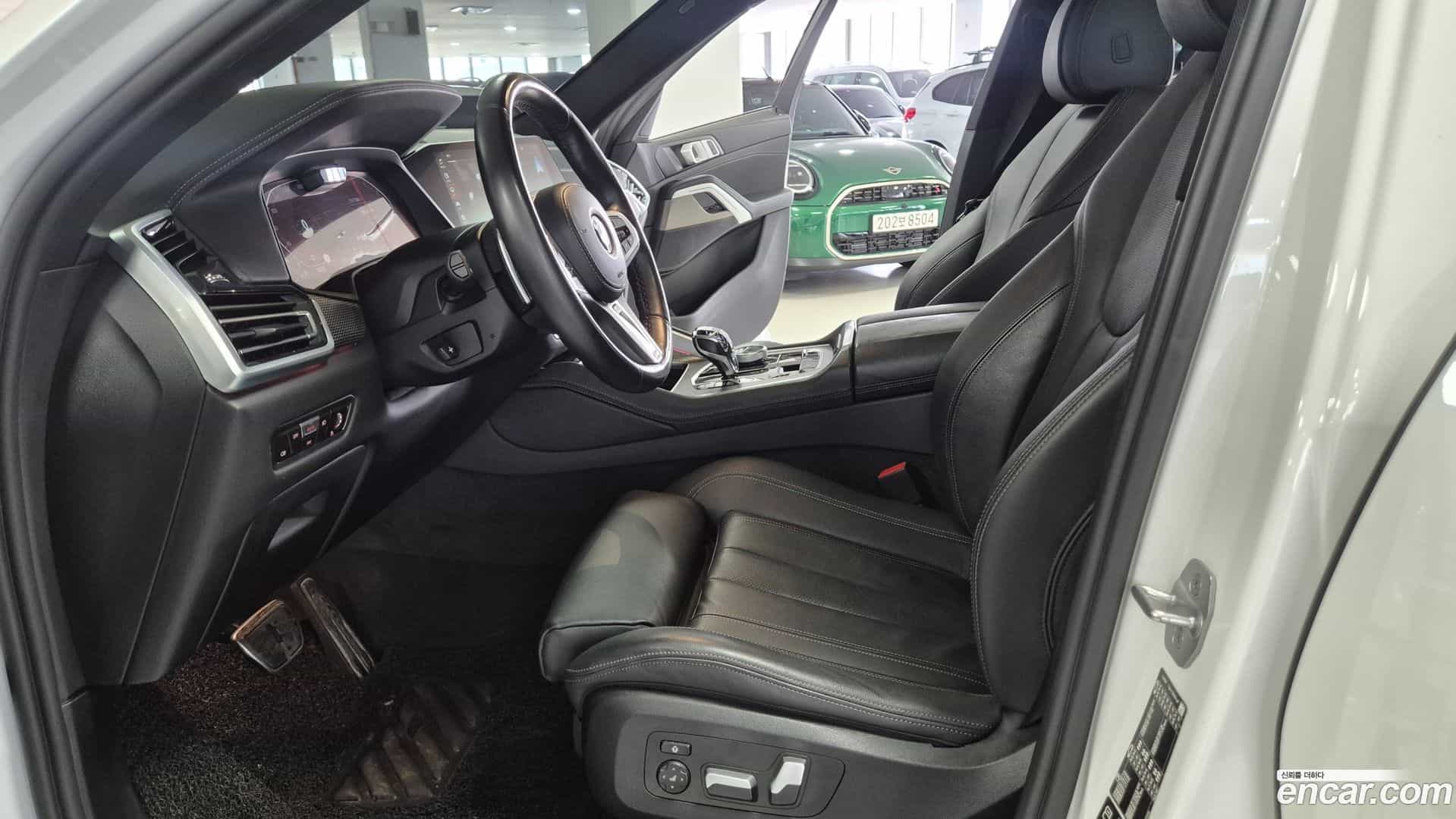 X6 BMW 2022.3-INNER-010