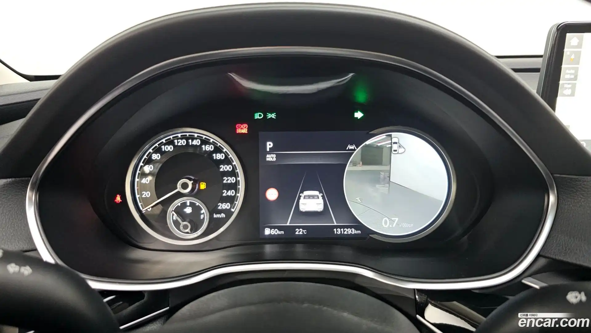 G80 Genesis 2022.1-INNER-008