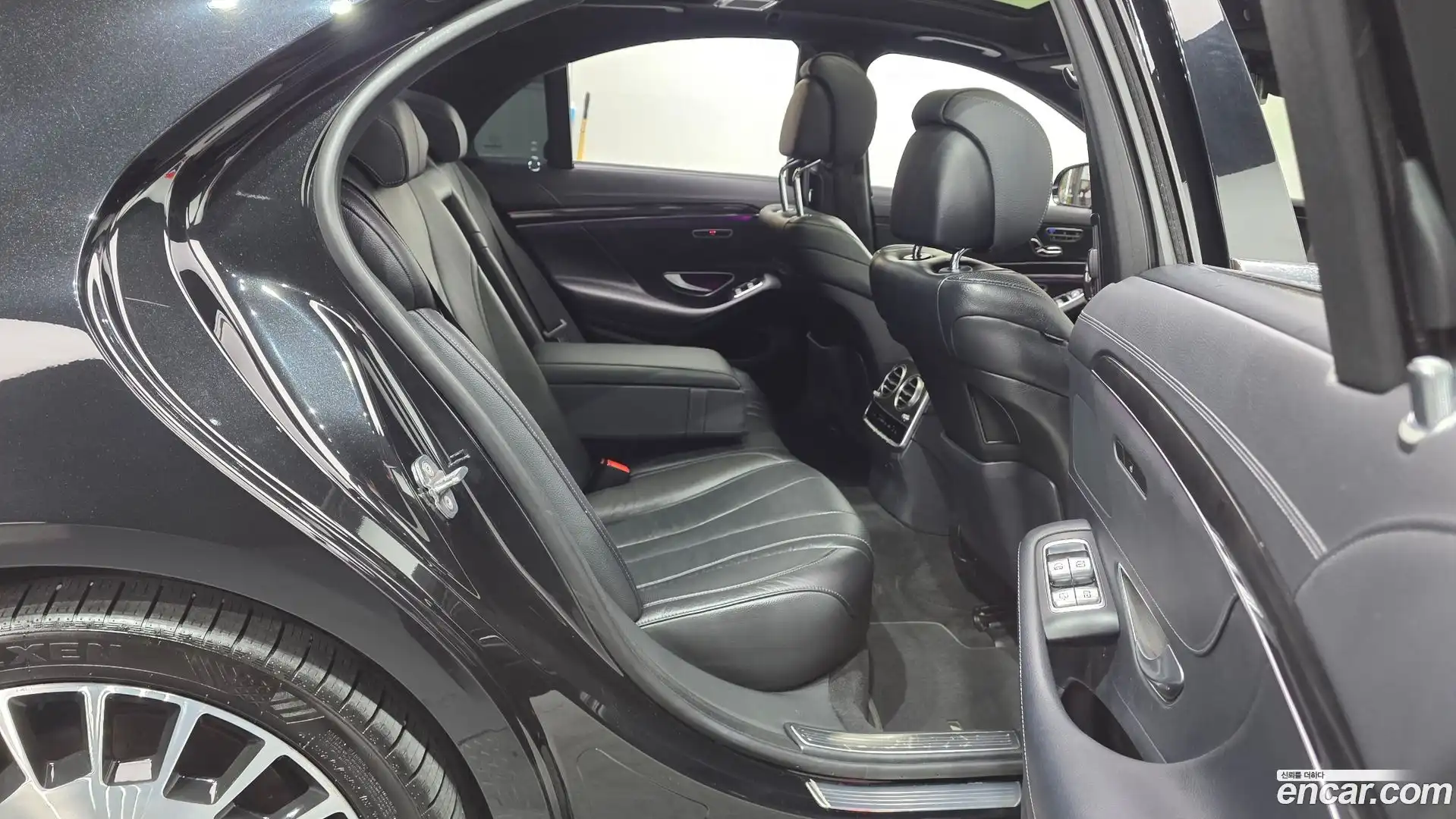 S-Class Mercedes-Benz 2020.6-OPTION-015