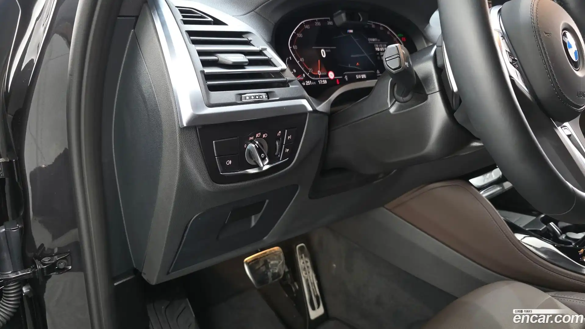 X4 BMW 2025.6-OPTION-017