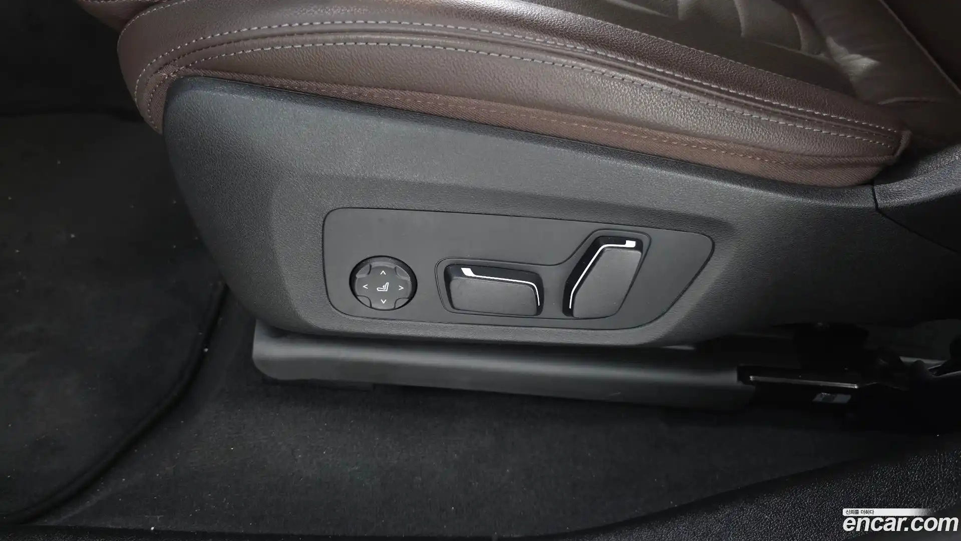 X4 BMW 2025.6-OPTION-043