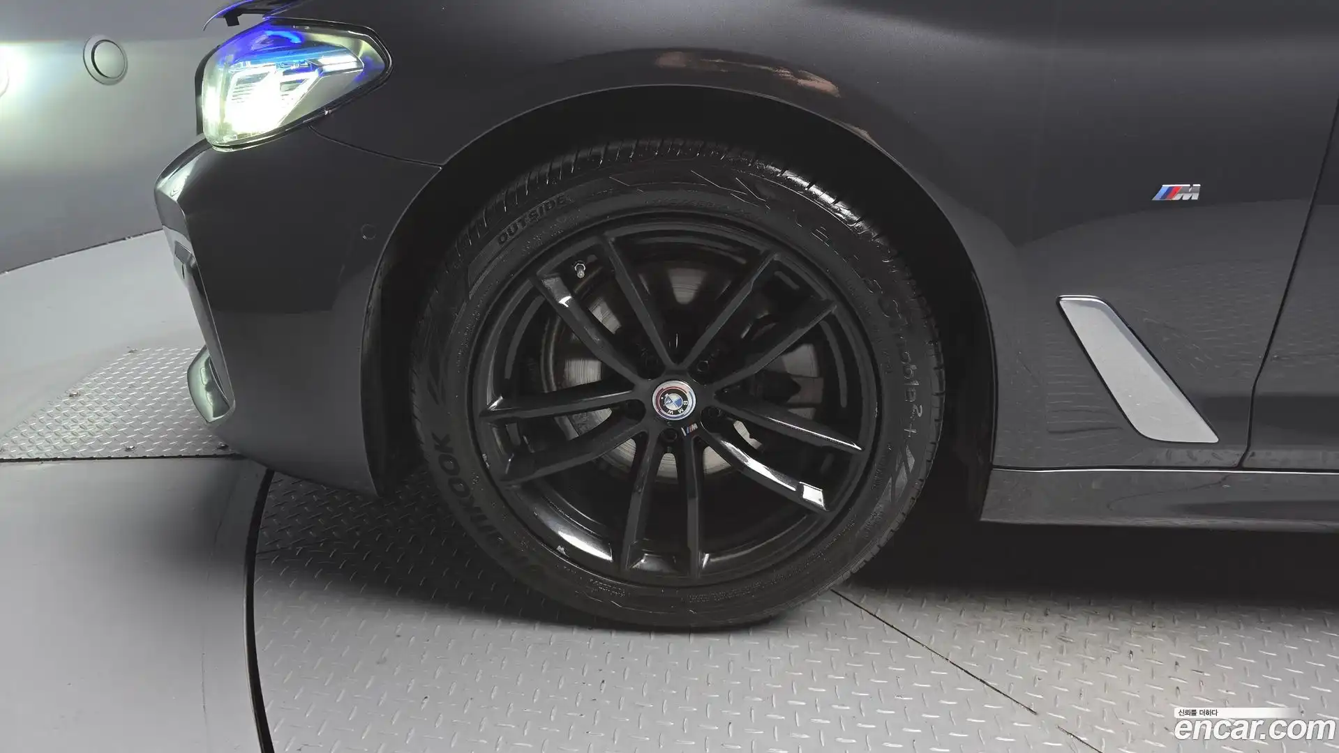 5-Series BMW 2019.10-OUTER-005